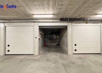 Foto 4 - Box Regione Borgnalle
 
14, Aosta - foto 4