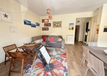 Four-room apartment Via Liberazione, Moneglia - photo 2