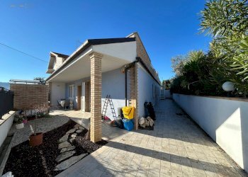 Foto 5 - Villa via Moncalieri
 
13, San Benedetto del Tronto - photo 5