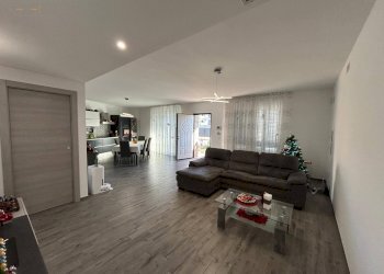 Foto 22 - Villa via Moncalieri
 
13, San Benedetto del Tronto - photo 22