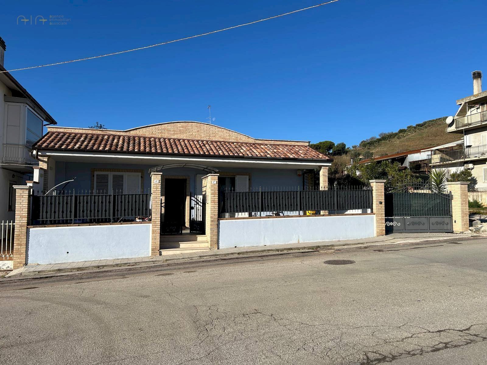 Foto 1 - Appartamento via Moncalieri
 
13, San Benedetto del Tronto - foto 1