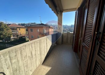 Balcone - Trilocale via Risorgimento
 
6, Buguggiate - foto 10