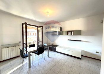 Sala da pranzo - Trilocale via Risorgimento
 
6, Buguggiate - foto 12