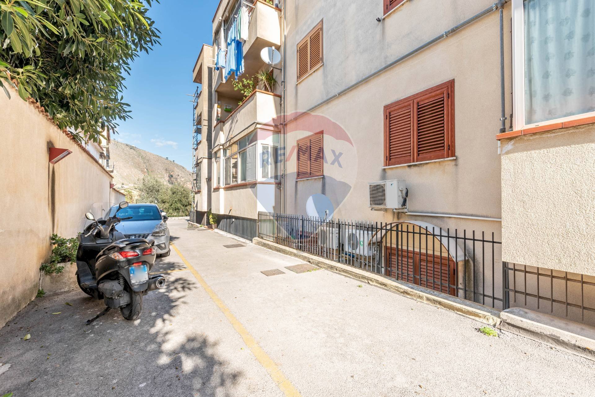 Edificio all\'aperto - Bilocale Via Molara
 
60, Palermo - foto 2