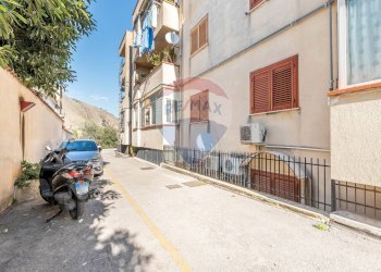 Edificio all\'aperto - Bilocale Via Molara
 
60, Palermo - foto 12