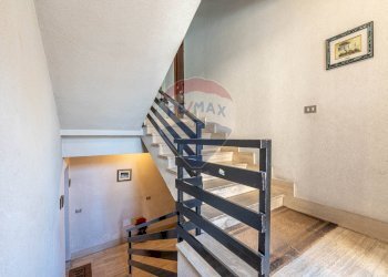 Scale - Bilocale Via Molara
 
60, Palermo - foto 18