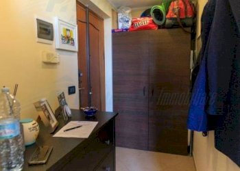 Two-room apartment Genova - photo 2