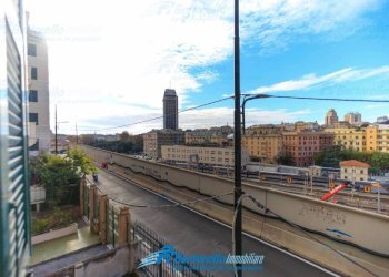 Two-room apartment Genova - photo 15