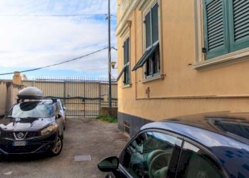 Two-room apartment Genova - photo 21