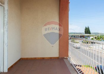 Balcone - Quadrilocale Via Etnea
 
187, Lentini - foto 12