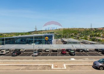 Edificio all\'aperto - Quadrilocale Via Etnea
 
187, Lentini - foto 15