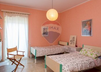 Camera / camera da letto - Quadrilocale Via Etnea
 
187, Lentini - foto 31