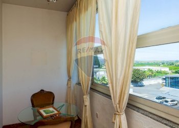 Balcone - Quadrilocale Via Etnea
 
189, Lentini - foto 7