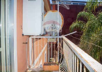 Balcone - Quadrilocale Via Etnea
 
189, Lentini - foto 19