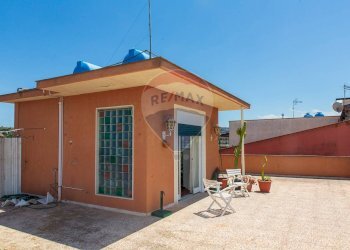Terrazza - Quadrilocale Via Etnea
 
189, Lentini - foto 36