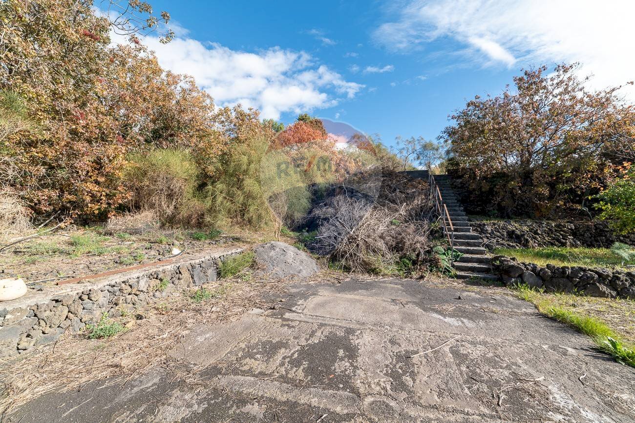 Vista delle montagne - Building land via dei papaveri
 
sn, Mascalucia - photo 1
