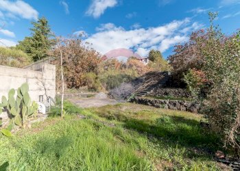 Giardino - Terreno edificabile via dei papaveri
sn, Mascalucia - foto 3