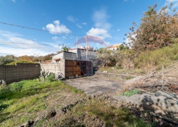 Casa all\'aperto - Terreno edificabile via dei papaveri
sn, Mascalucia - foto 4