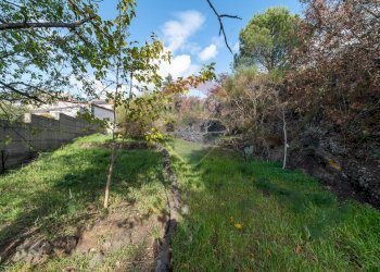 Giardino - Terreno edificabile via dei papaveri
sn, Mascalucia - foto 9