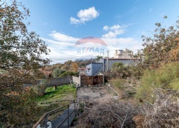 Casa all\'aperto - Terreno edificabile via dei papaveri
sn, Mascalucia - foto 11