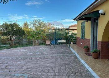 Terrazza - Casa indipendente Via Del Lilla'
 
5, Catania - foto 3