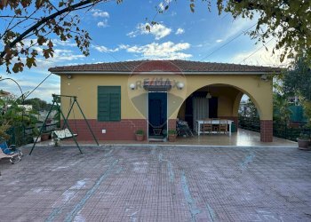 Casa all\'aperto - Casa indipendente Via Del Lilla'
 
5, Catania - foto 11