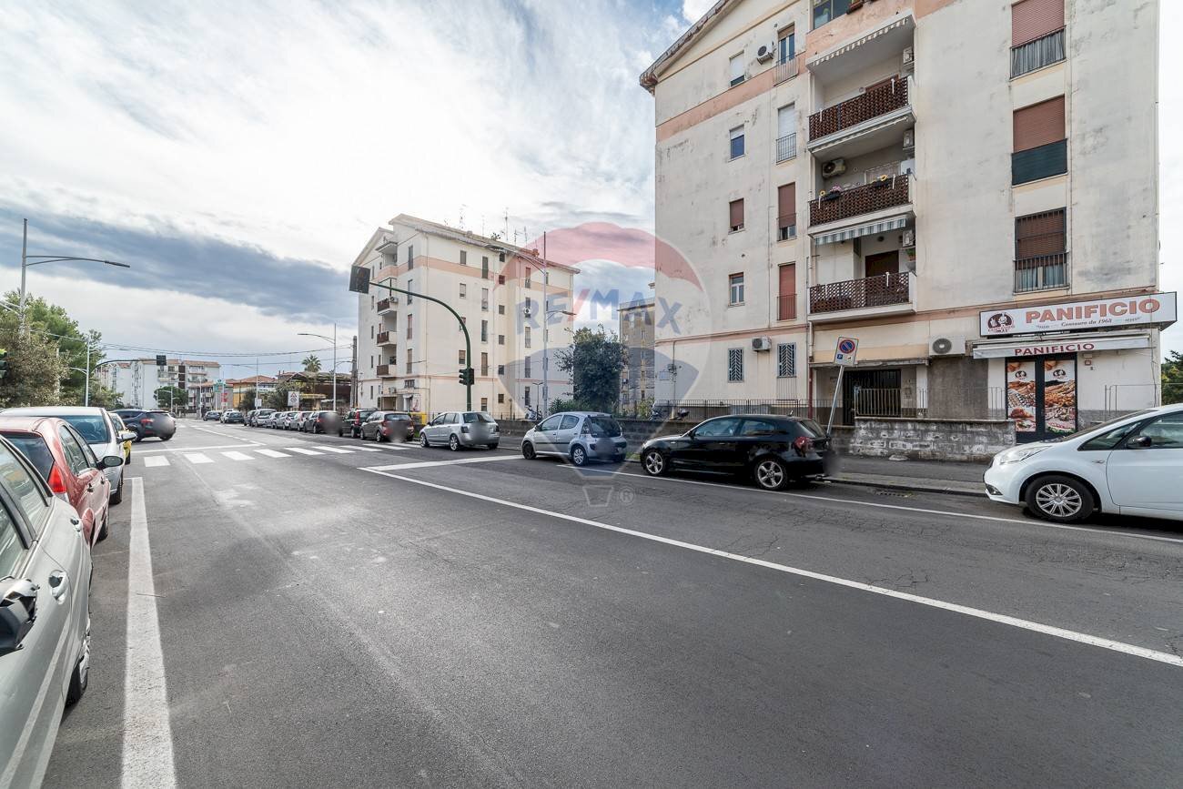 Edificio all\'aperto - Trilocale Corso indipendenza
 
225, Catania - foto 1