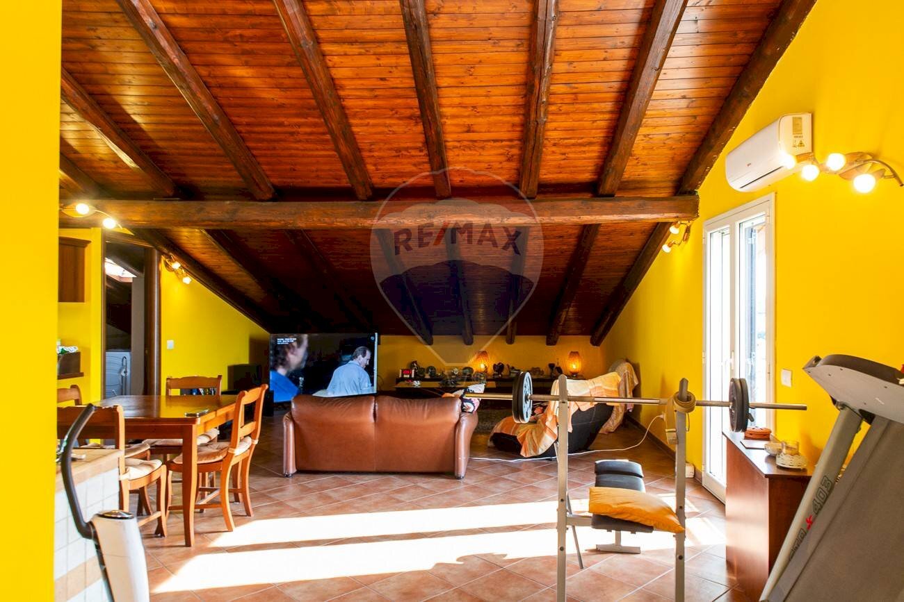 Sala da pranzo - Attico via enrico de nicola
 
7, Belpasso - foto 3