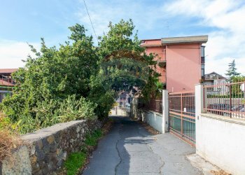 Edificio all\'aperto - Attico via enrico de nicola
 
7, Belpasso - foto 35