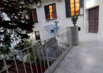 Balcone - Appartamento VIA MONSIGNOR VENTIMIGLIA, Catania - foto 7