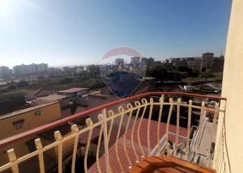 Balcone - Trilocale Via Del Geranio
 
7, Catania - foto 2