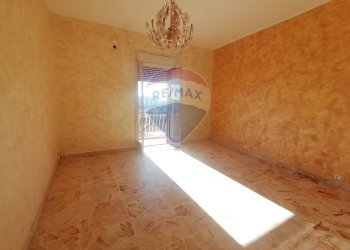 Stanza vuota - Trilocale Via Del Geranio
 
7, Catania - foto 8