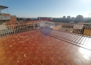 Terrazza - Trilocale Via Del Geranio
 
7, Catania - foto 16