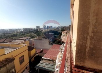 Edificio all\'aperto - Trilocale Via Del Geranio
 
7, Catania - foto 20