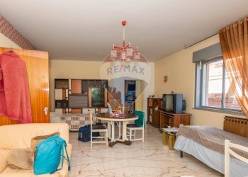 Sala da pranzo - Casa semi indipendente Via Belgio
 
14, Grammichele - foto 13