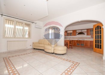 Soggiorno - Appartamento via Belgio
 
14, Grammichele - foto 1