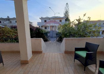 Terrazza - Villa Via delle Rose - Lido del Sole
 
16, Rodi Garganico - foto 5