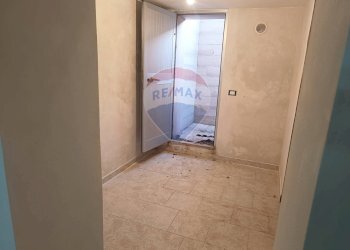 Hall / corridoio - Villa Via delle Rose - Lido del Sole
 
16, Rodi Garganico - foto 46