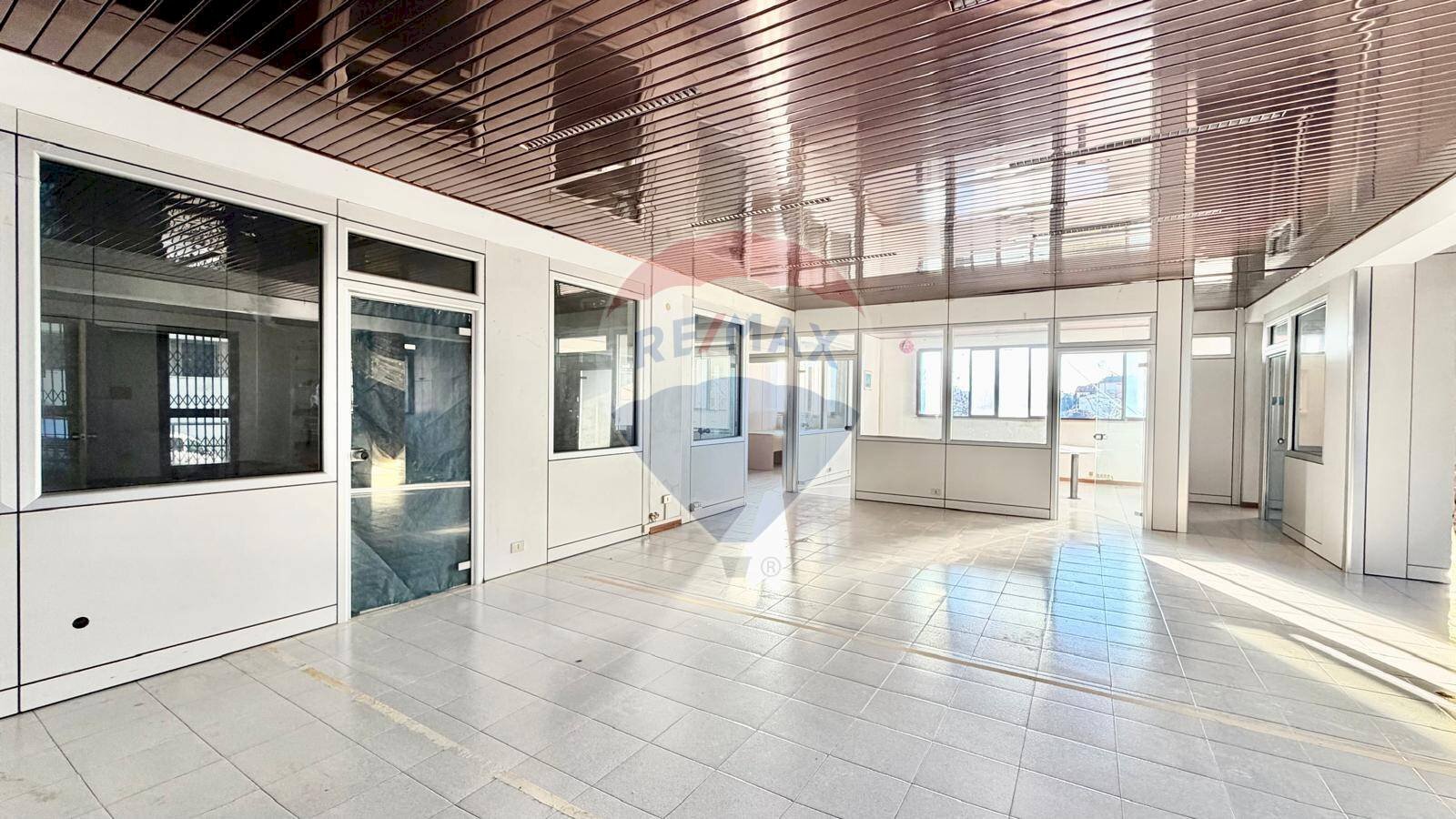 Ricezione / Lobby - Office Osimo - photo 1