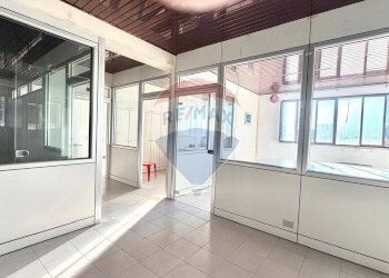 Ricezione / Lobby - Ufficio Osimo - foto 6