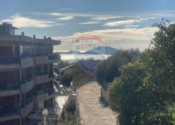 Edificio all\'aperto - Casa semi indipendente Formia - foto 2