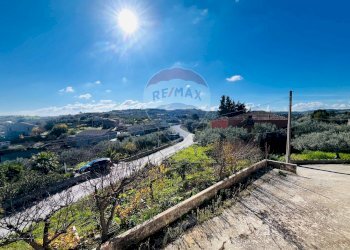 Vista delle montagne - Casa indipendente contrada San Giacomo
 
snc, Ragusa - foto 18