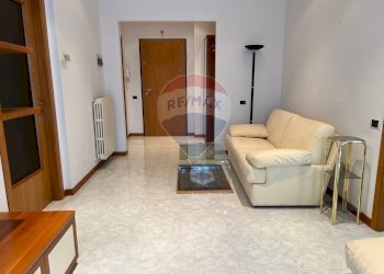 Soggiorno - Quadrilocale Via Domenico Spezioli
 
58, Chieti - foto 7