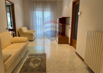 Soggiorno - Quadrilocale Via Domenico Spezioli
 
58, Chieti - foto 8