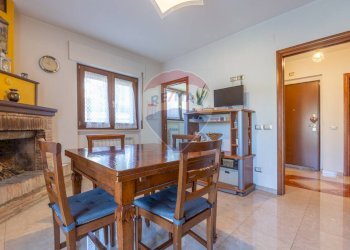 Sala da pranzo - Villa Strada Di Renzo
 
8, Chieti - foto 7