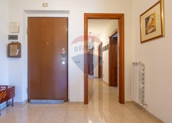 Hall / corridoio - Villa Strada Di Renzo
 
8, Chieti - foto 10