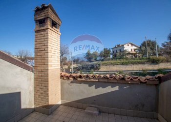 Terrazza - Villa Strada Di Renzo
 
8, Chieti - foto 25