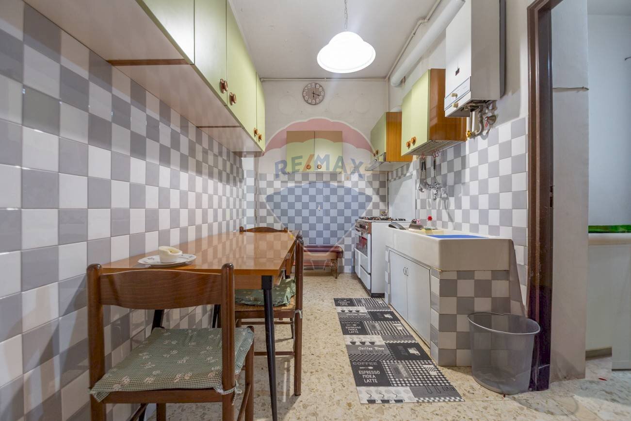Cucina - Quadrilocale Via Pietro Falco
 
11, Chieti - foto 1