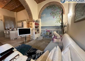 soggiorno - Three-room apartment Via ragazzi del 99, Seravezza - photo 2