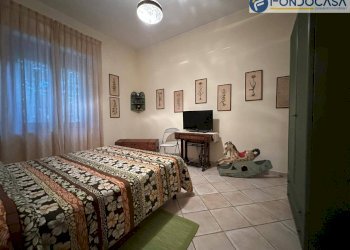 camera da letto matrimoniale - Three-room apartment Via ragazzi del 99, Seravezza - photo 15